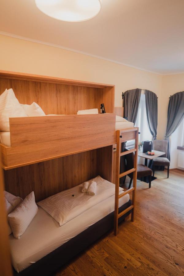 Hotel Restaurant Das Roessl Windischgarsten Exteriör bild