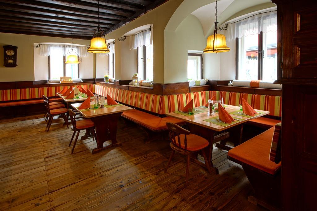 Hotel Restaurant Das Roessl Windischgarsten Exteriör bild
