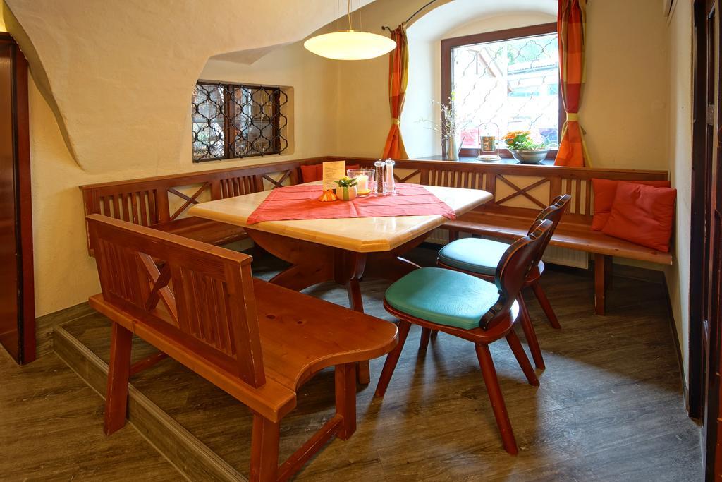 Hotel Restaurant Das Roessl Windischgarsten Exteriör bild